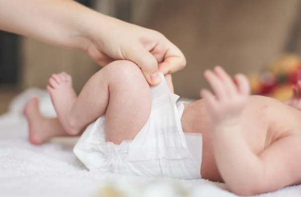 Bébé selles